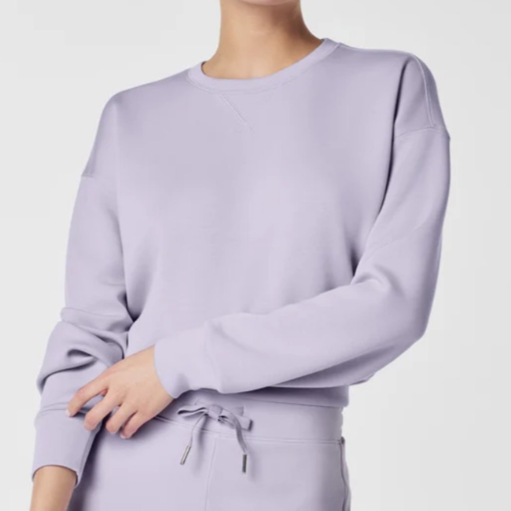 SPANX Airessentials crew neck in violet air, size medium.  Never worn!